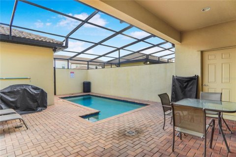 Adosado en venta en Kissimmee, Florida, 4 dormitorios, 195.28 m2 № 2128862 - foto 6