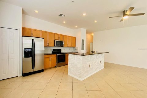 Copropriété à louer à Orlando, Floride: 3 chambres, 131.18 m2 № 1911541 - photo 6