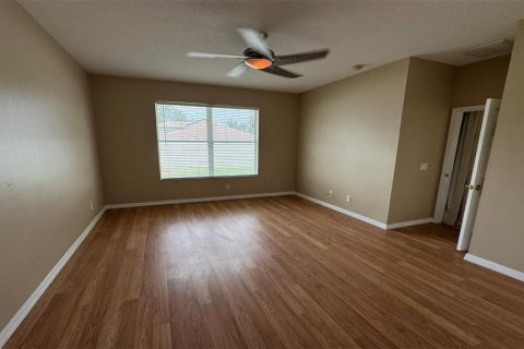 Casa en venta en Valrico, Florida, 4 dormitorios, 189.33 m2 № 1878070 - foto 12