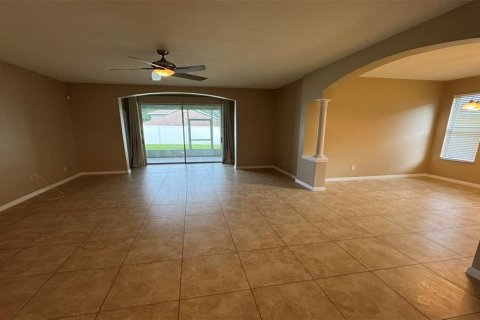 Casa en venta en Valrico, Florida, 4 dormitorios, 189.33 m2 № 1878070 - foto 9