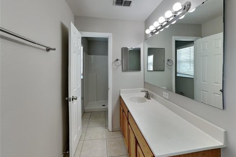 Casa en alquiler en Gibsonton, Florida, 5 dormitorios, 205.78 m2 № 1913485 - foto 8