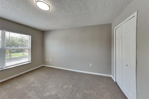 Casa en alquiler en Gibsonton, Florida, 5 dormitorios, 205.78 m2 № 1913485 - foto 12