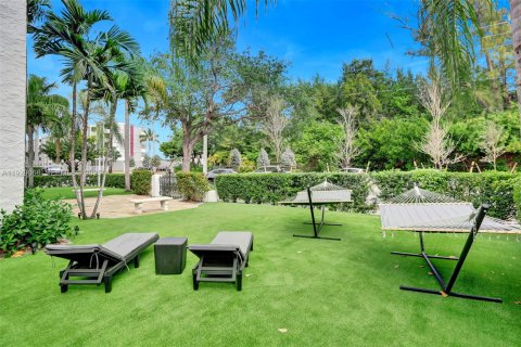 Villa ou maison à louer à Hollywood, Floride: 47.84 m2 № 1987452 - photo 9