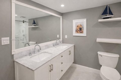 Condominio en venta en Miami, Florida, 1 dormitorio, 89.28 m2 № 2007507 - foto 6