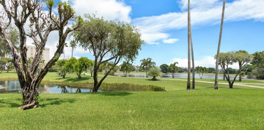Condo à Delray Beach, Floride, 2 chambres № 696820