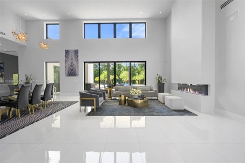 Villa ou maison à vendre à Plantation, Floride: 6 chambres, 627.65 m2 № 2060035 - photo 5