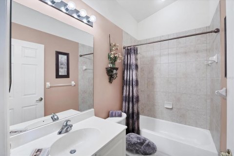 House in North Port, Florida 3 bedrooms, 138.24 sq.m. № 1757627 - photo 19