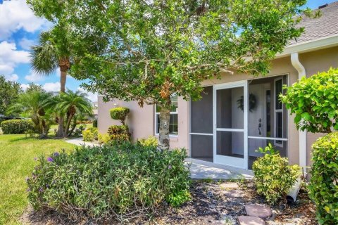 House in North Port, Florida 3 bedrooms, 138.24 sq.m. № 1757627 - photo 1