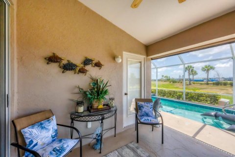 House in North Port, Florida 3 bedrooms, 138.24 sq.m. № 1757627 - photo 3
