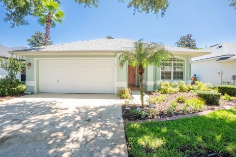 House in Palm Coast, Florida 2 bedrooms, 153.2 sq.m. № 1887108 - photo 1