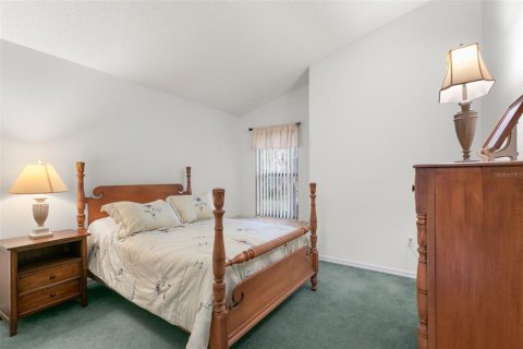 House in Hudson, Florida 3 bedrooms, 183.85 sq.m. № 1919196 - photo 20