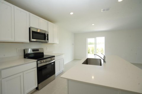 Casa en alquiler en Lake Wales, Florida, 4 dormitorios, 169.45 m2 № 1908475 - foto 4