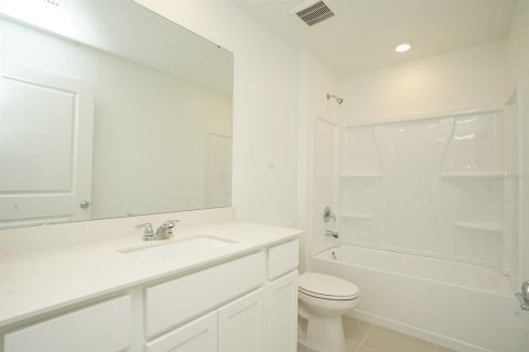 Casa en alquiler en Lake Wales, Florida, 4 dormitorios, 169.45 m2 № 1908475 - foto 8