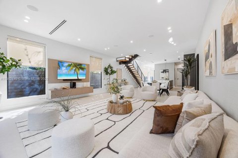 Townhouse in Fort Lauderdale, Florida 3 bedrooms, 103.12 sq.m. № 1953540 - photo 30
