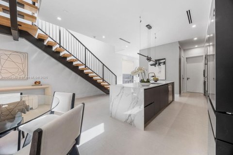 Townhouse in Fort Lauderdale, Florida 3 bedrooms, 103.12 sq.m. № 1953540 - photo 21