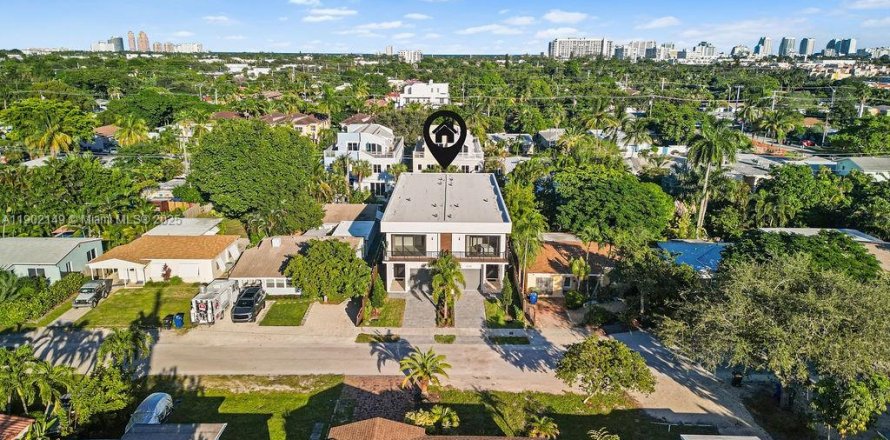 Townhouse in Fort Lauderdale, Florida 3 bedrooms, 103.12 sq.m. № 1953540