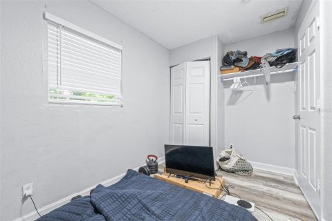 Commercial property in Saint Petersburg, Florida 4 bedrooms, 121.14 sq.m. № 2222325 - photo 19