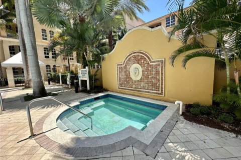 Condo in Aventura, Florida, 1 bedroom  № 1633811 - photo 29