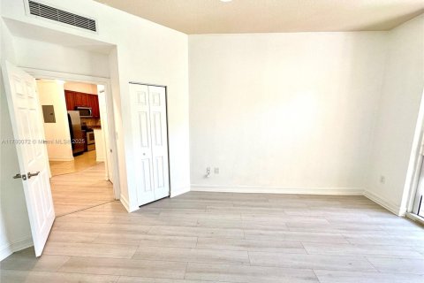 Condo in Aventura, Florida, 1 bedroom  № 1633811 - photo 21