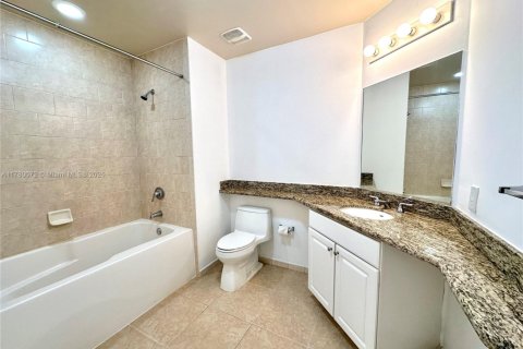 Condo in Aventura, Florida, 1 bedroom  № 1633811 - photo 18