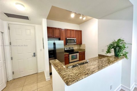Condo in Aventura, Florida, 1 bedroom  № 1633811 - photo 4