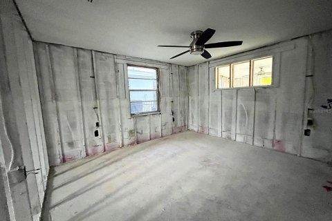 Casa en venta en Port Richey, Florida, 3 dormitorios, 156.54 m2 № 1832569 - foto 22
