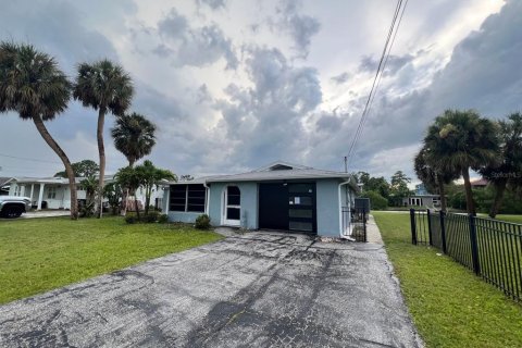 Casa en venta en Port Richey, Florida, 3 dormitorios, 156.54 m2 № 1832569 - foto 30