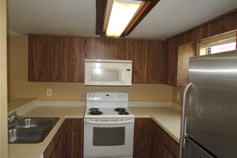 Adosado en alquiler en Tampa, Florida, 2 dormitorios, 110.37 m2 № 1780648 - foto 4