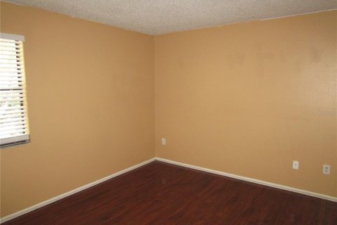 Adosado en alquiler en Tampa, Florida, 2 dormitorios, 110.37 m2 № 1780648 - foto 16