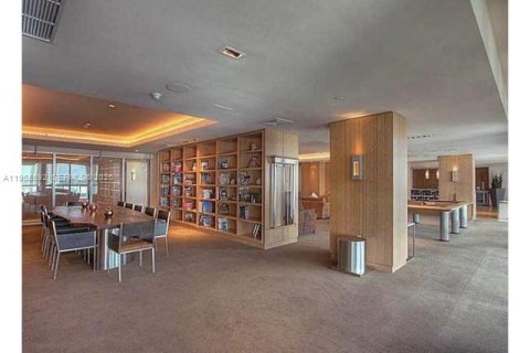 Copropriété à louer à Miami, Floride: 1 chambre, 95.78 m2 № 2020839 - photo 12