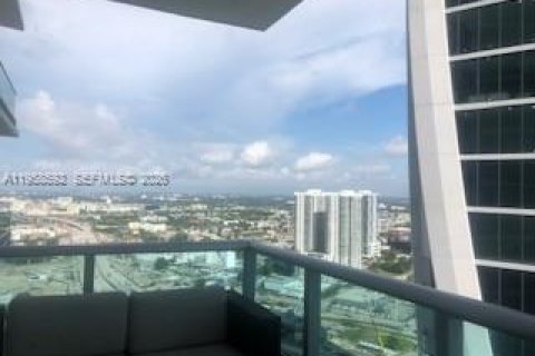 Copropriété à louer à Miami, Floride: 1 chambre, 95.78 m2 № 2020839 - photo 8
