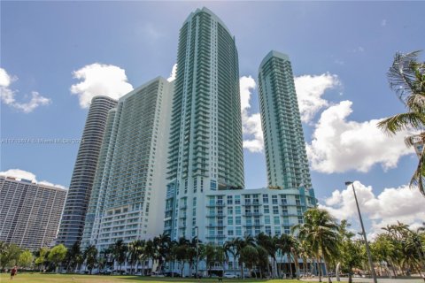 Condominio en venta en Miami, Florida, 2 dormitorios, 130.06 m2 № 1874746 - foto 28