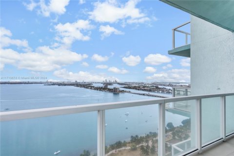 Condominio en venta en Miami, Florida, 2 dormitorios, 130.06 m2 № 1874746 - foto 23