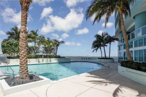 Condominio en venta en Miami, Florida, 2 dormitorios, 130.06 m2 № 1874746 - foto 26