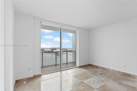 Condominio en venta en Miami, Florida, 2 dormitorios, 130.06 m2 № 1874746 - foto 4