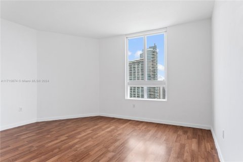 Condominio en venta en Miami, Florida, 2 dormitorios, 130.06 m2 № 1874746 - foto 7