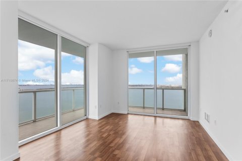 Condominio en venta en Miami, Florida, 2 dormitorios, 130.06 m2 № 1874746 - foto 5