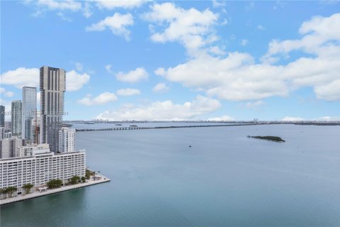 Condominio en venta en Miami, Florida, 2 dormitorios, 130.06 m2 № 1874746 - foto 18
