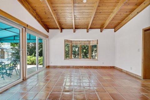 House in Fort Lauderdale, Florida 5 bedrooms, 341.23 sq.m. № 1772423 - photo 5