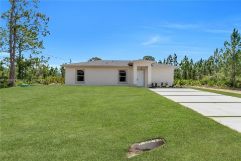 Casa en venta en Lehigh Acres, Florida, 3 dormitorios, 98.29 m2 № 1929049 - foto 2