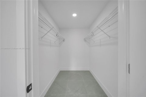 Casa en venta en Lehigh Acres, Florida, 3 dormitorios, 98.29 m2 № 1929049 - foto 8
