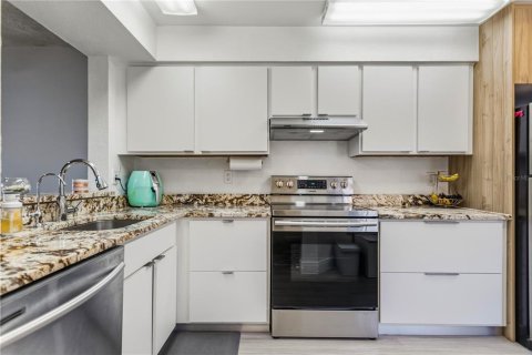 Touwnhouse à vendre à Coral Springs, Floride: 2 chambres, 110.55 m2 № 2415583 - photo 13