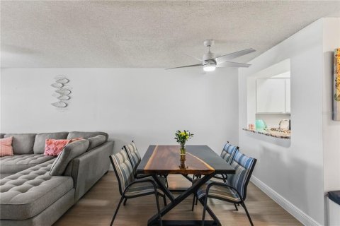 Touwnhouse à vendre à Coral Springs, Floride: 2 chambres, 110.55 m2 № 2415583 - photo 23