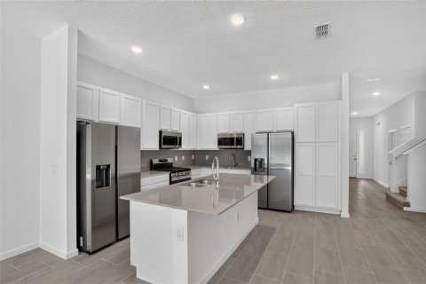 Villa ou maison à vendre à Davenport, Floride: 12 chambres, 471.01 m2 № 2224306 - photo 7