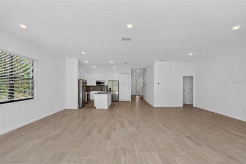 Villa ou maison à vendre à Davenport, Floride: 12 chambres, 471.01 m2 № 2224306 - photo 14
