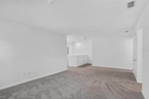 Villa ou maison à vendre à Davenport, Floride: 12 chambres, 471.01 m2 № 2224306 - photo 21