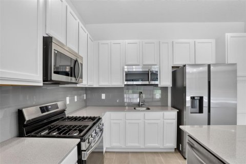 Villa ou maison à vendre à Davenport, Floride: 12 chambres, 471.01 m2 № 2224306 - photo 9