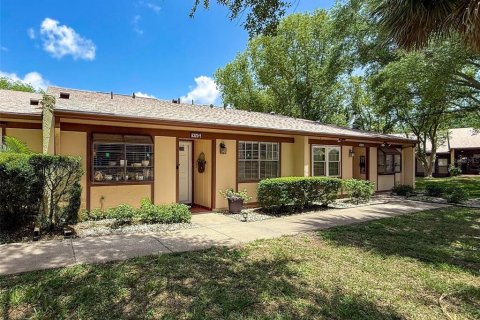 Condominio en venta en Port Richey, Florida, 2 dormitorios, 112.41 m2 № 1782389 - foto 5