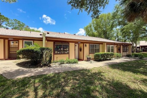Condominio en venta en Port Richey, Florida, 2 dormitorios, 112.41 m2 № 1782389 - foto 4