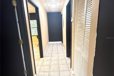 Commercial property in Kissimmee, Florida 85.84 sq.m. № 1915137 - photo 4